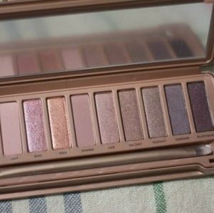 Urban decay naked 3